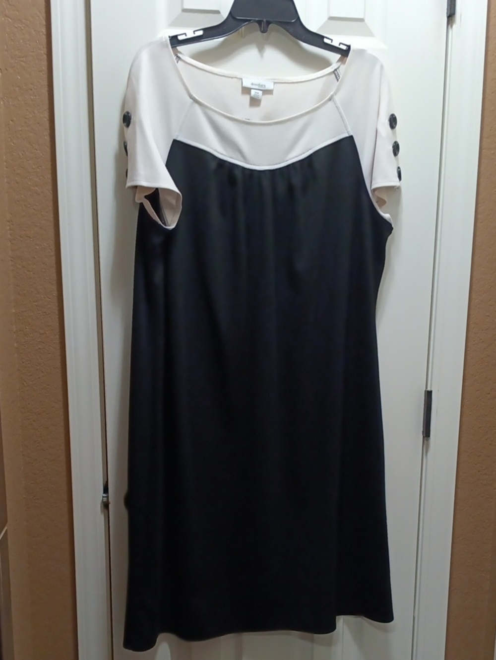 Dress Barn Contrast Yoke Black and Cream Midi Dress Plus